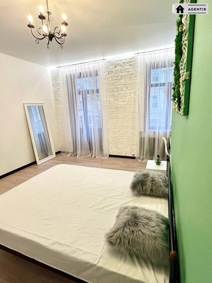 Apartment for rent. 3 rooms, 80 m², 2nd floor/4 floors. 2, Khoryva 2, Kyiv. 