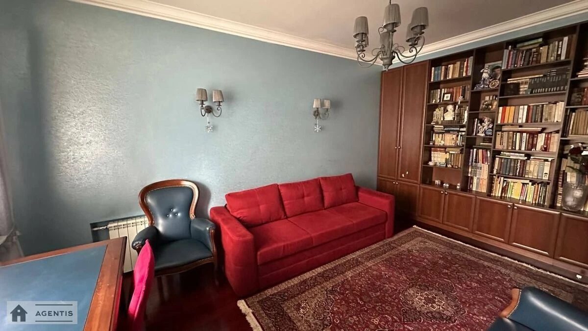 Apartment for rent. 4 rooms, 140 m², 4th floor/7 floors. 71, Velyka Vaselkivska 71, Kyiv. 