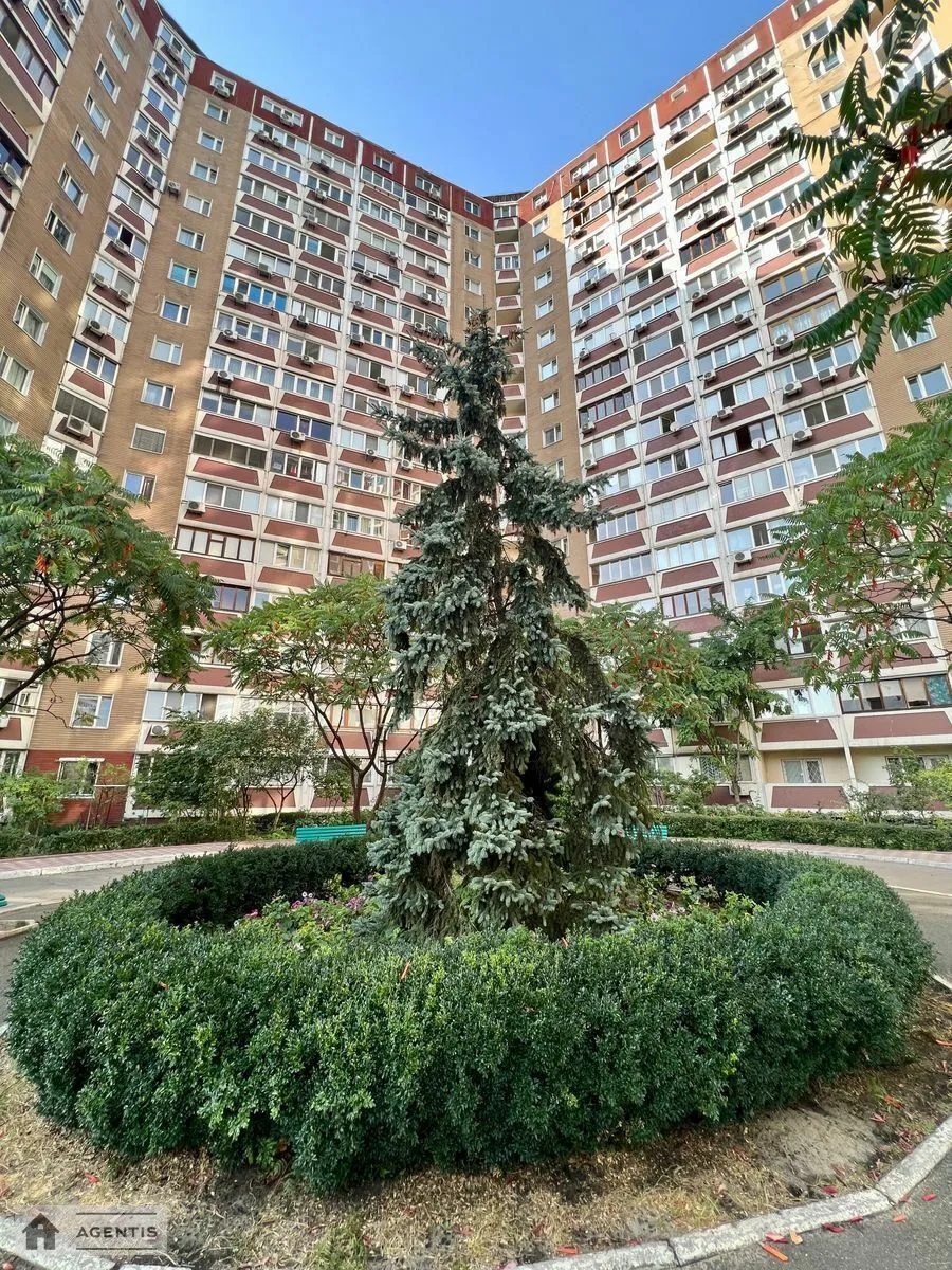 Apartment for rent. 5 rooms, 201 m², 10th floor/16 floors. 36, Mykoly Bazhana prosp., Kyiv. 