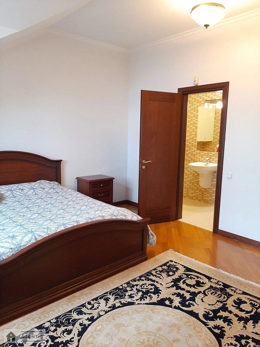 Apartment for rent. 4 rooms, 180 m², 5th floor/6 floors. 6, Pylypa Orlyka vul., Kyiv. 