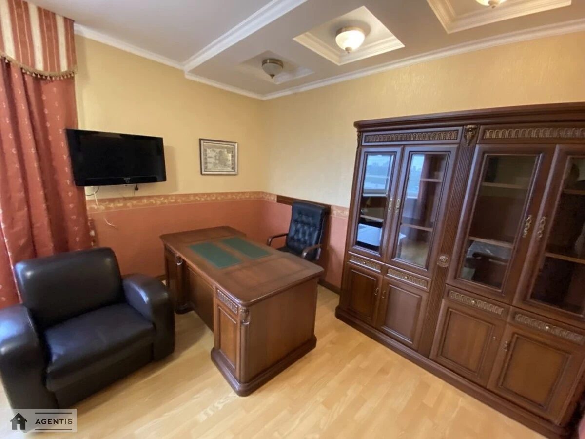 Apartment for rent. 3 rooms, 145 m², 20 floor/25 floors. 31, Predslavynska 31, Kyiv. 