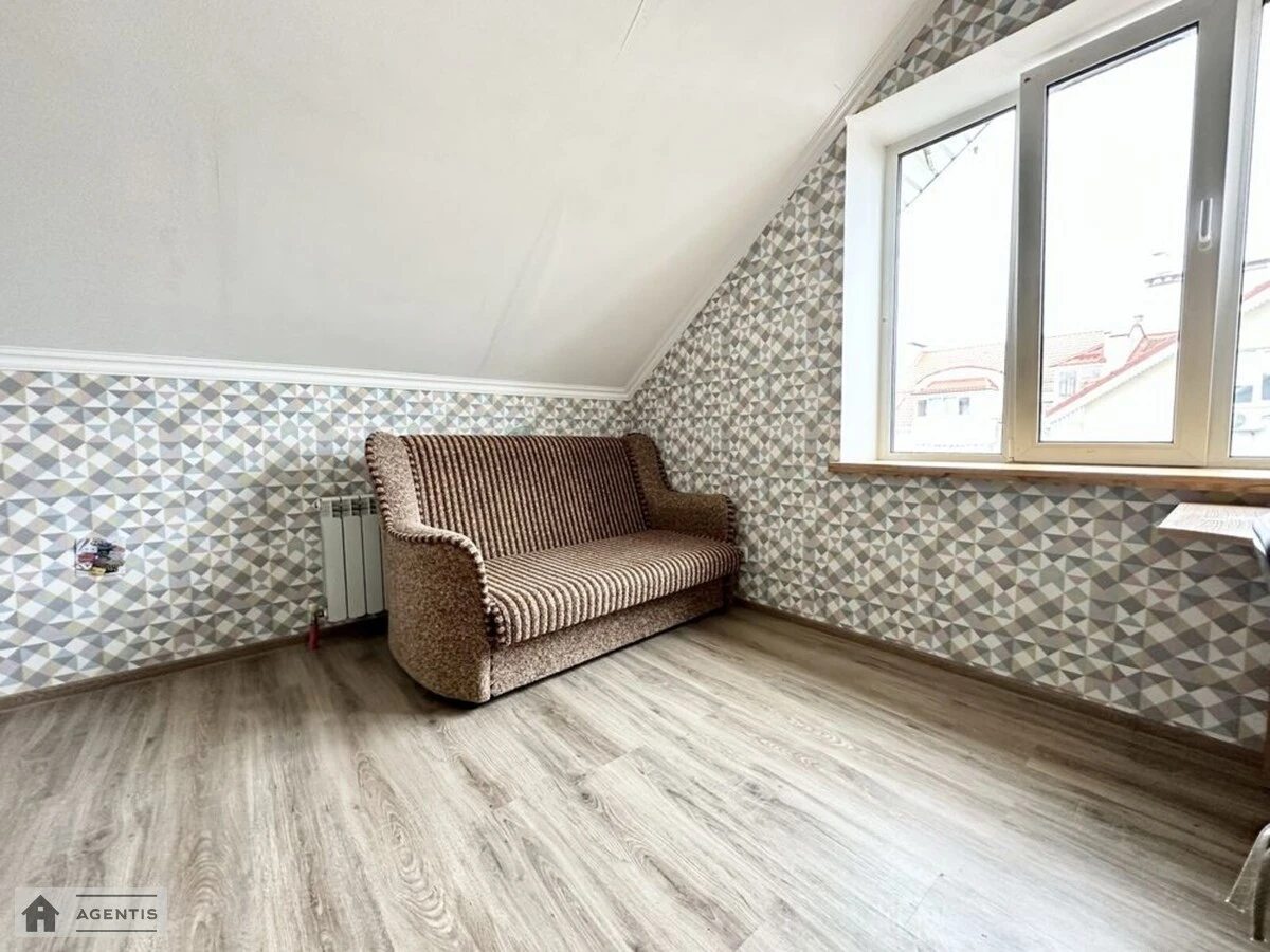 Apartment for rent. 2 rooms, 67 m², 4th floor/4 floors. 9, Bohdana Khmelnytskoho , Sofiyivska Borshchahivka. 