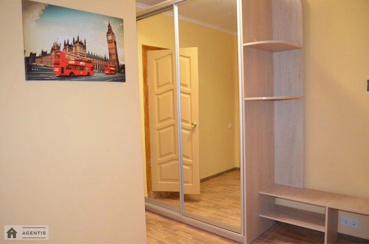 Apartment for rent. 1 room, 54 m², 1st floor/9 floors. 25, Vatutina , Vyshneve. 