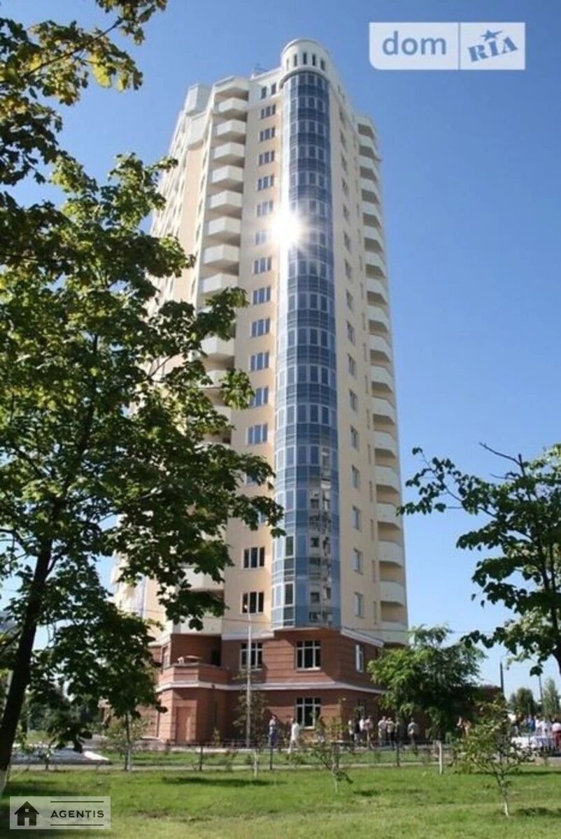 Apartment for rent. 3 rooms, 120 m², 8th floor/22 floors. Yordanska vul. Layosha Havro, Kyiv. 