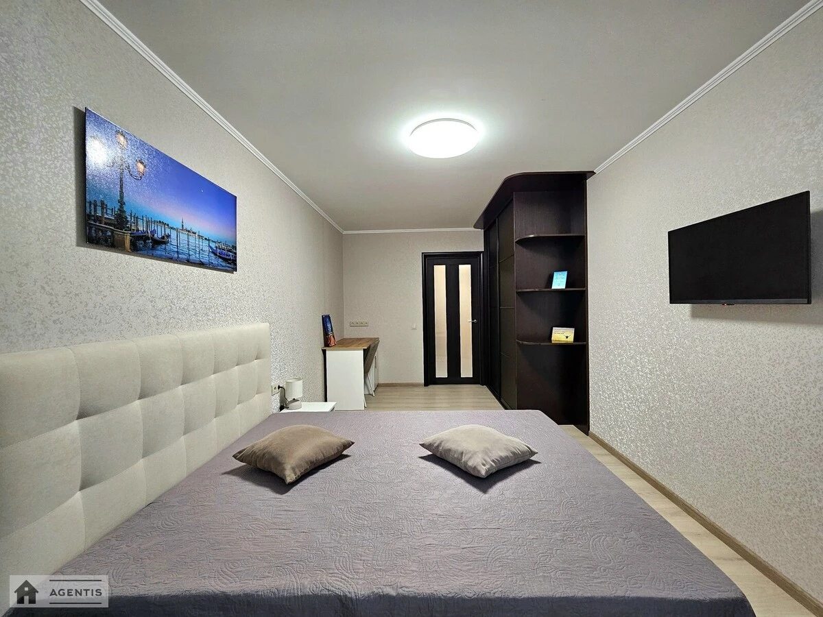 Здам квартиру. 1 room, 38 m², 6th floor/9 floors. 18, Боголюбова , Софіївська Борщагівка. 