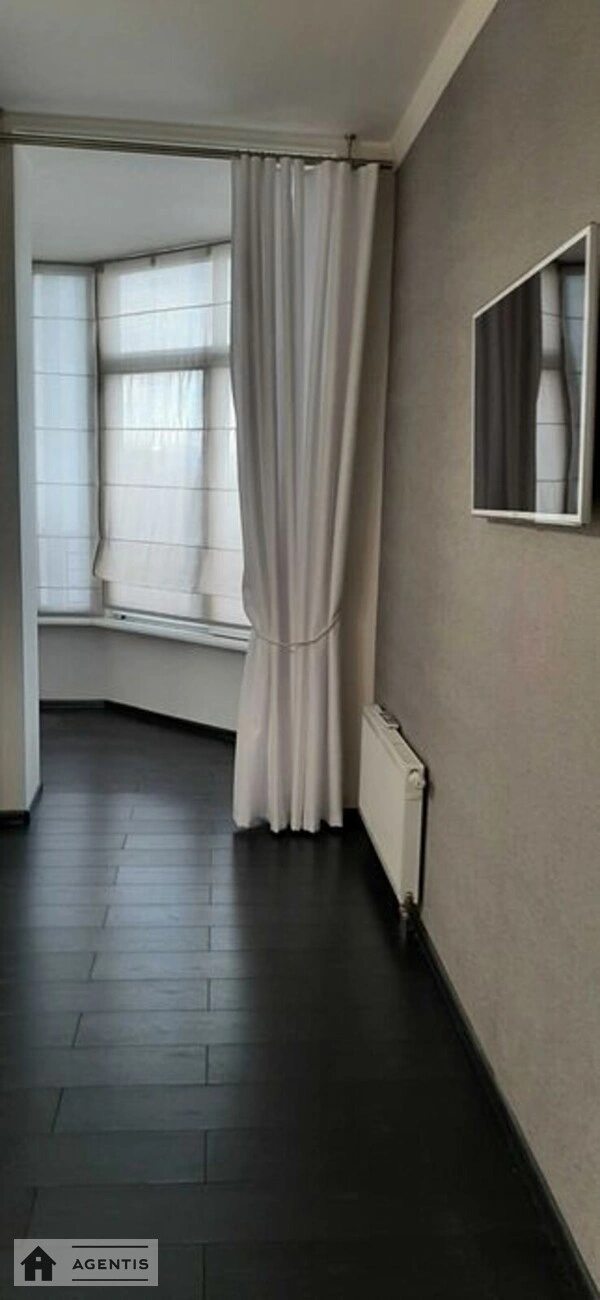 Здам квартиру. 3 rooms, 140 m², 8th floor/16 floors. 26, Дніпровська набережна 26, Київ. 