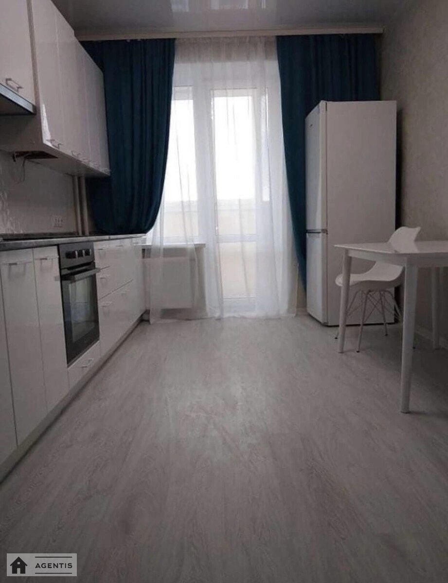 Apartment for rent. 1 room, 41 m², 7th floor/10 floors. Shalimova , Sofiyivska Borshchahivka. 