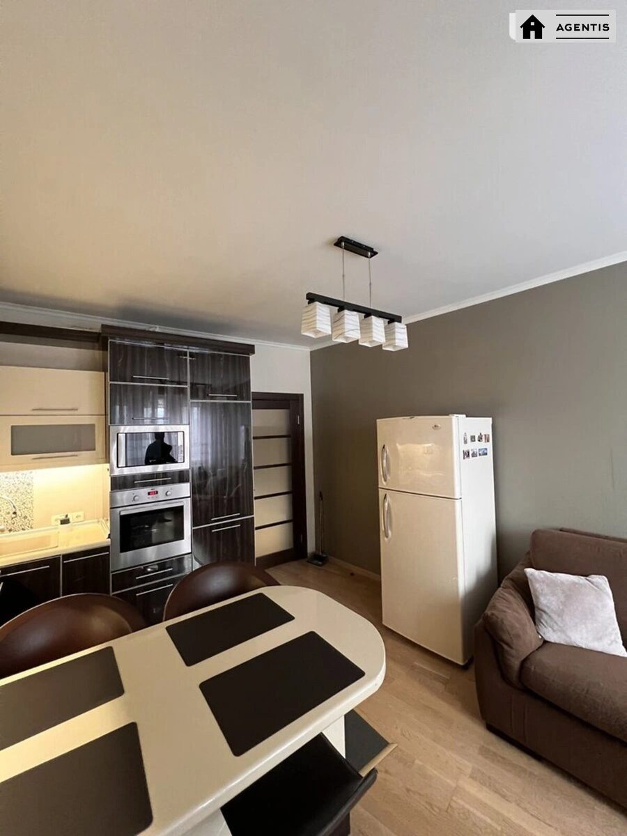 Apartment for rent. 2 rooms, 79 m², 14 floor/22 floors. 23, Dniprovska embankment 23, Kyiv. 