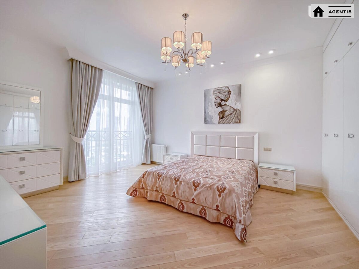 Apartment for rent. 3 rooms, 150 m², 8th floor/22 floors. 18, Instytutska 18, Kyiv. 