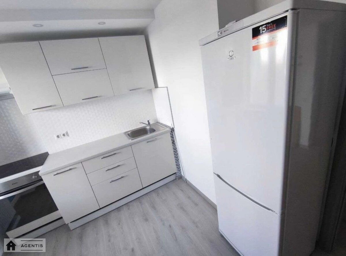 Apartment for rent. 1 room, 41 m², 25 floor/25 floors. 10, Dokivska , Kotsyubynske. 