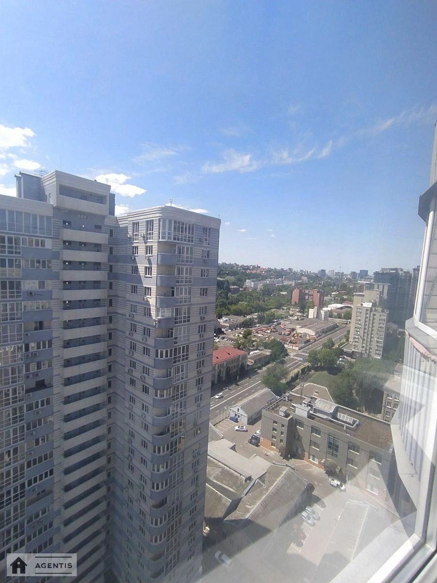 Сдам квартиру. 4 rooms, 195 m², 19 floor/20 floors. 140, Антоновича вул. (Горького), Киев. 