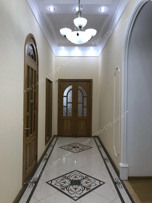 Office for sale. 5 rooms, 225 m², 6th floor/7 floors. Volodymyrska, Kyiv. 