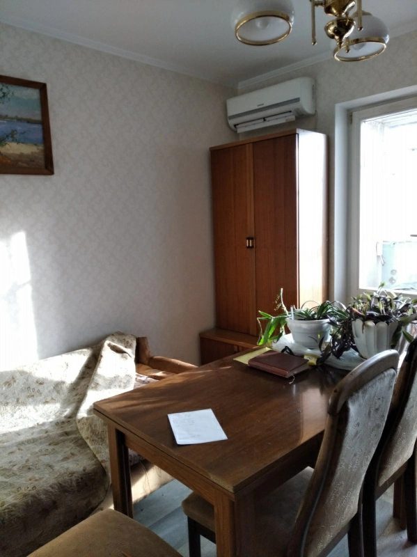 Apartment for rent. 1 room, 31 m², 2nd floor/9 floors. Dankevicha Kostyantyna, Kyiv. 