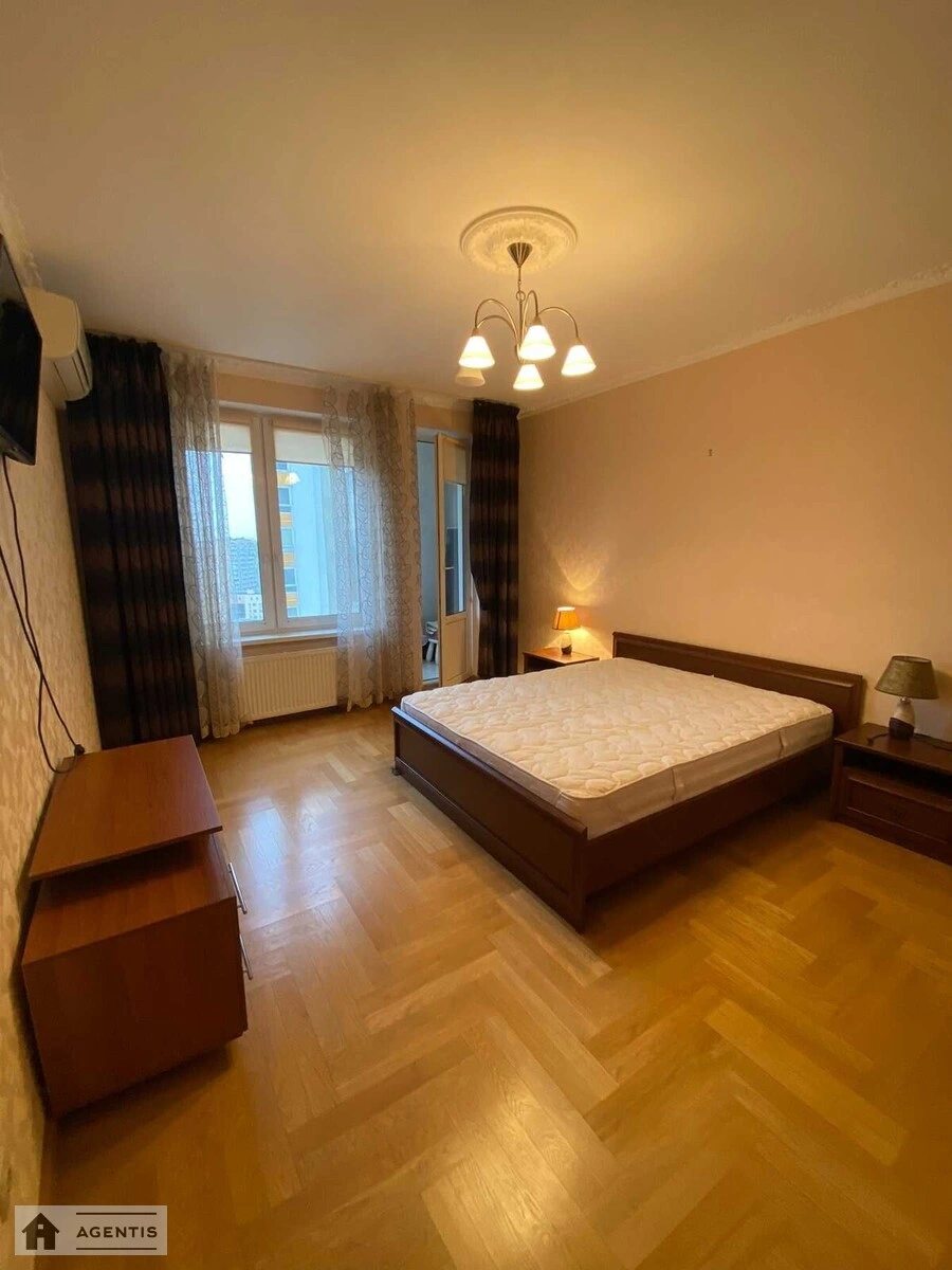 Apartment for rent. 3 rooms, 105 m², 19 floor/25 floors. 6, Valeriya Lobanovskoho prosp. Chervonozoryanyy, Kyiv. 