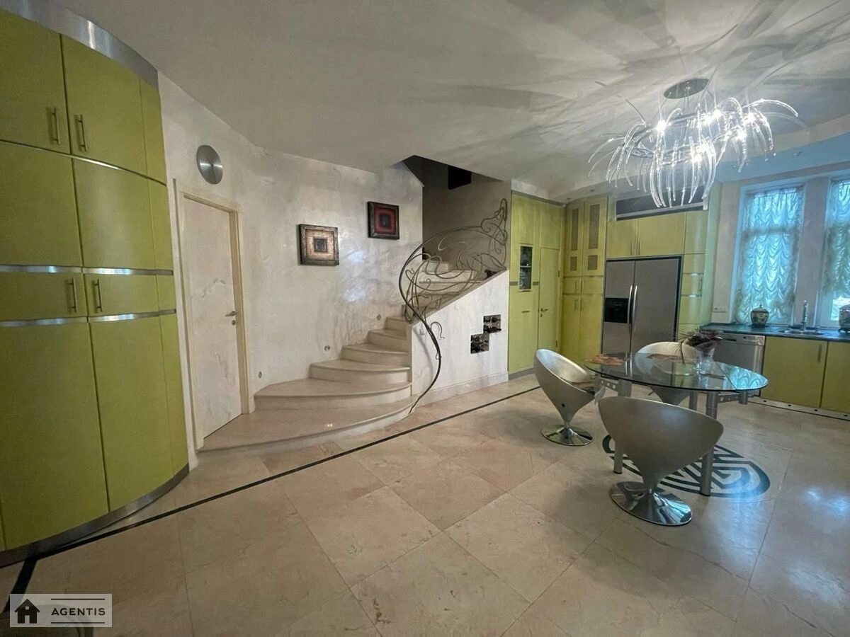 Apartment for rent. 3 rooms, 167 m², 6th floor/7 floors. 6, Pylypa Orlyka vul., Kyiv. 