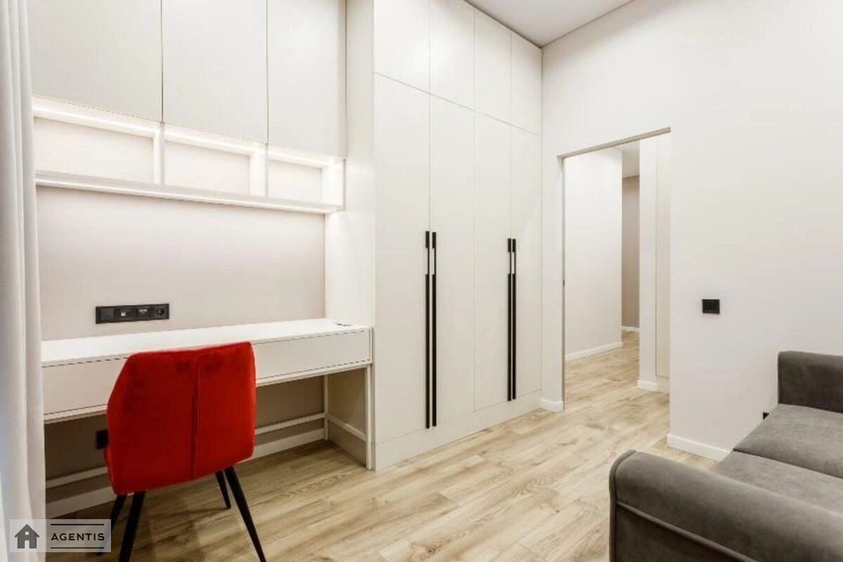 Apartment for rent. 4 rooms, 117 m², 33 floor/34 floors. 1, Akademika Zabolotnoho vul., Kyiv. 