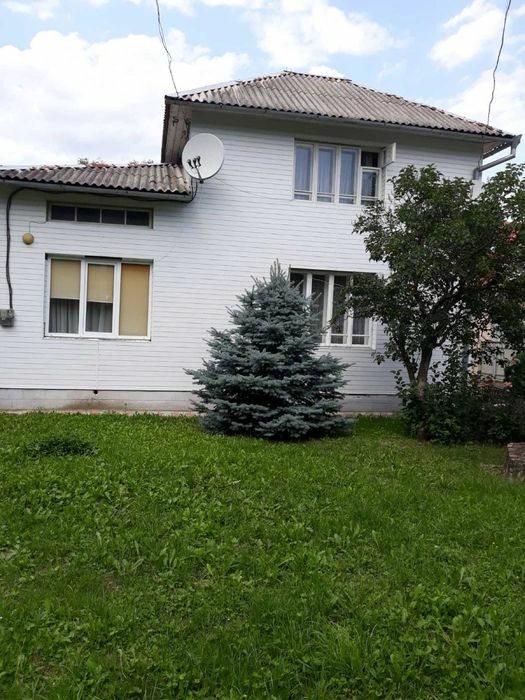 House for sale. 3 rooms, 100 m², 2 floors. Tsentralnaya, Kosov. 
