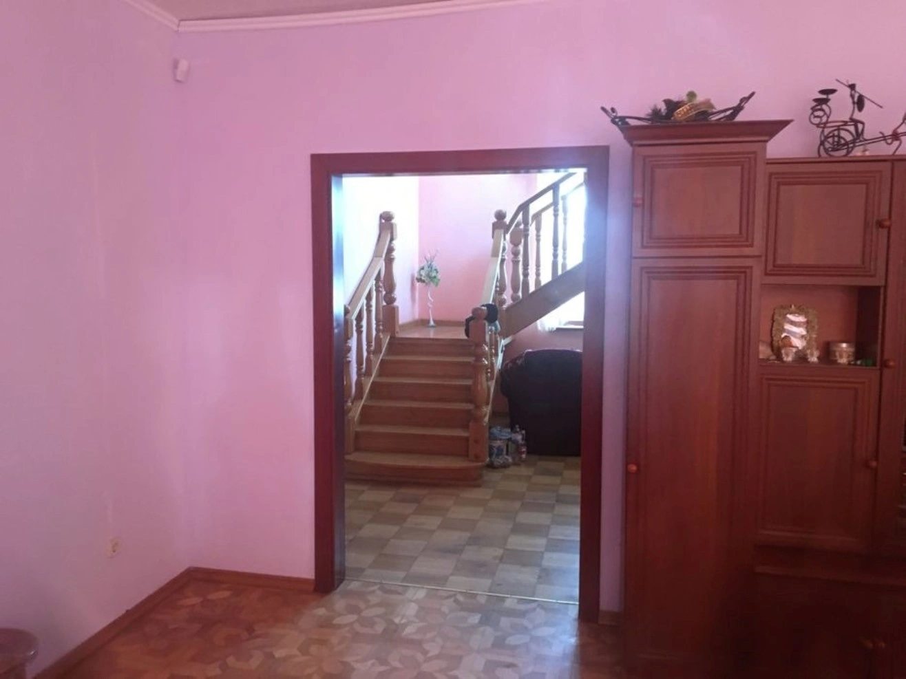 House for sale. 8 rooms, 320 m². Dolyna. 