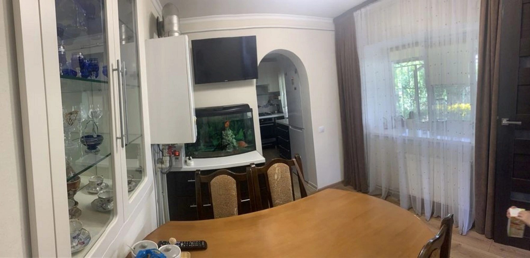 House for sale. 3 rooms, 70 m². Odesa. 