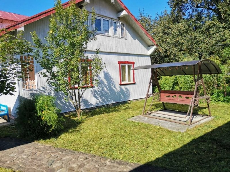 House for sale. 5 rooms, 130 m², 2 floors. Tsentralnaya, Ivano-Frankivsk. 