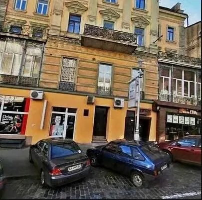 Commercial space for sale. 18 rooms, 446 m². Kyiv. 