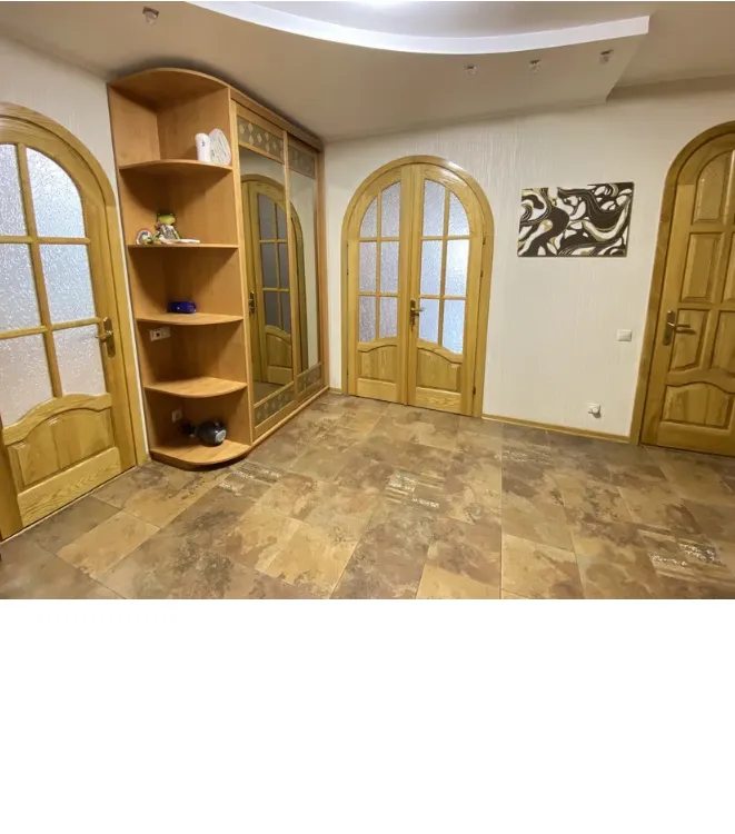 Multi-level apartment for rent. 3 rooms, 155 m², 9th floor/11 floors. 9, Prospekt Lobanovskoho, Kyiv. 