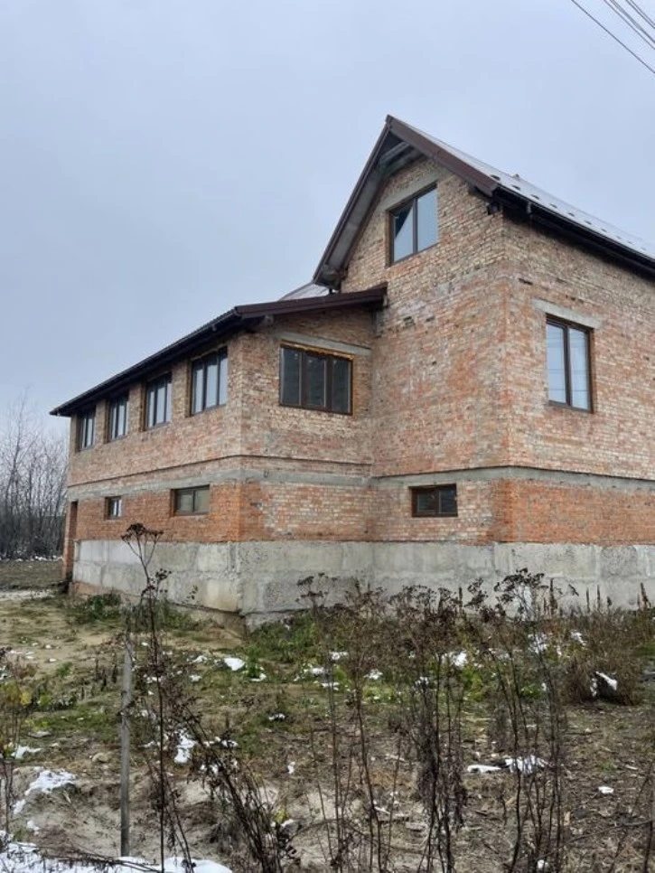 House for sale. 5 rooms, 330 m². Sukhovolya. 
