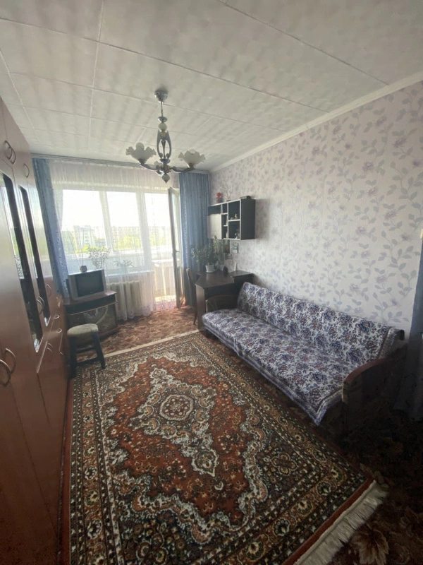 Apartments for sale. 1 room, 33 m², 8th floor/9 floors. 30 letyya Pobedy, Cherkasy. 