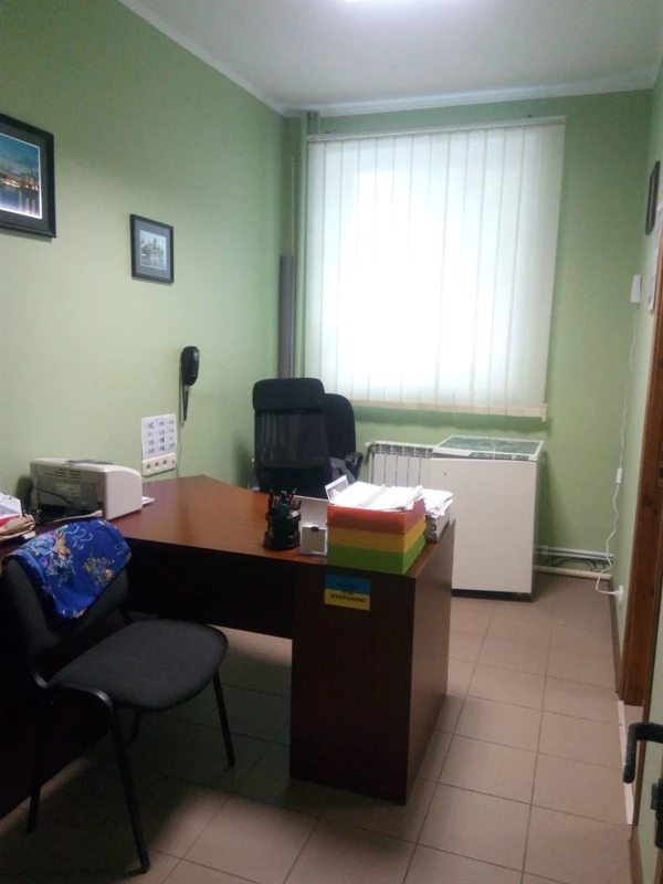 Office for sale. 7 rooms, 130 m², 1st floor/2 floors. 3, Kulibina 3, Kyiv. 