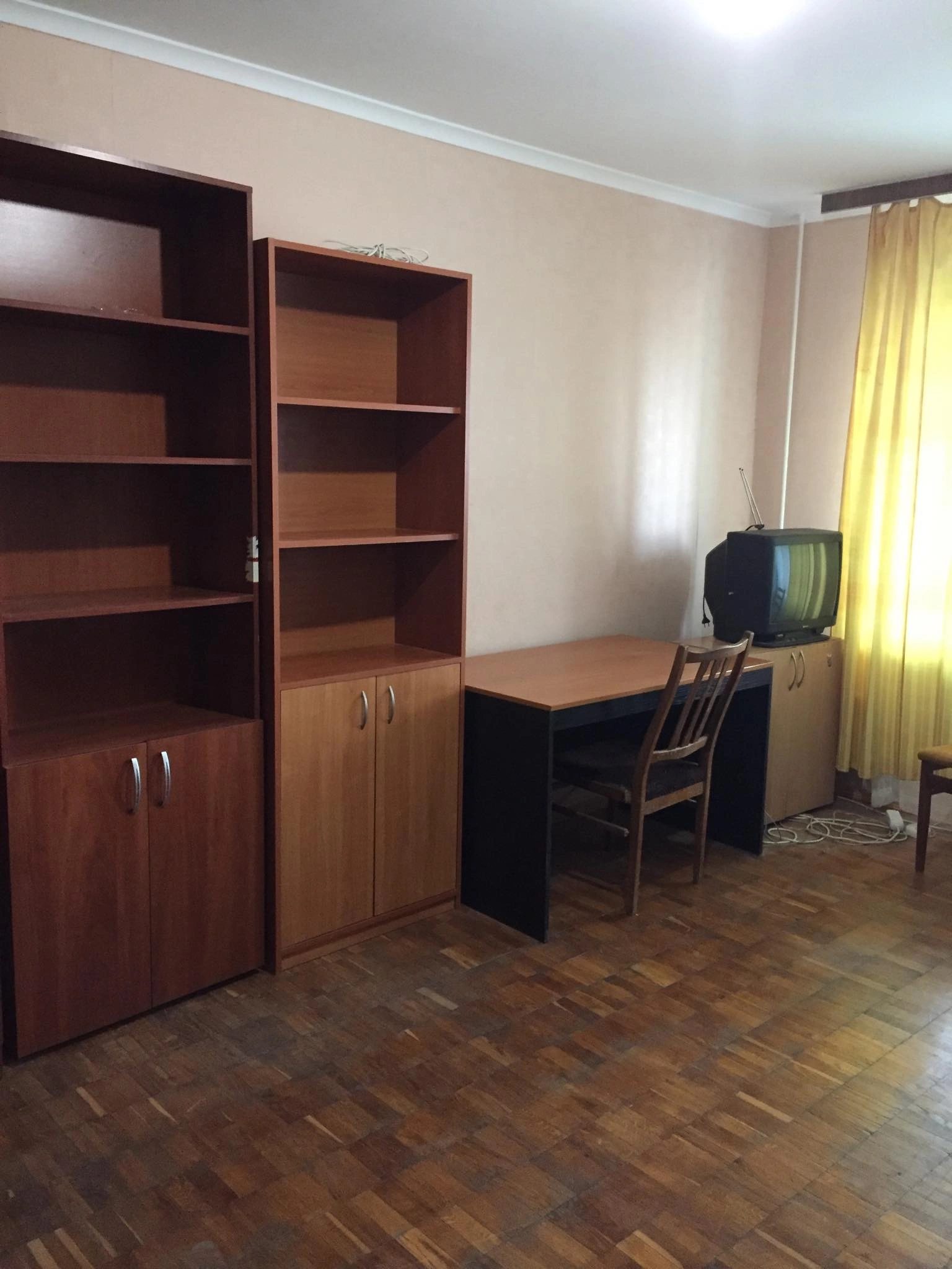 Apartment for rent. 1 room, 38 m², 16 floor/15 floors. 7, Mayakovskogo Volodimyra 7, Kyiv. 