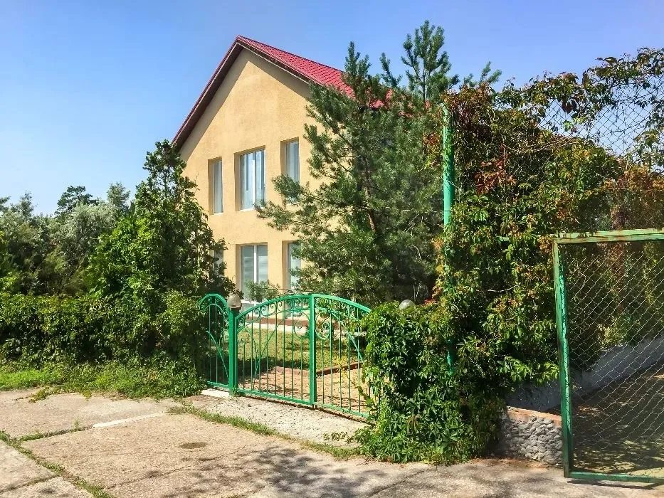 House for sale. 3 rooms, 200 m², 2 floors. Kobleve. 
