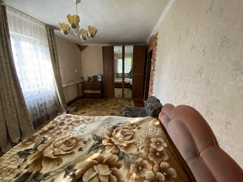 Продам частину житлового будинку. 3 rooms, 83 m², 1 floor. Припортовая, Черкаси. 