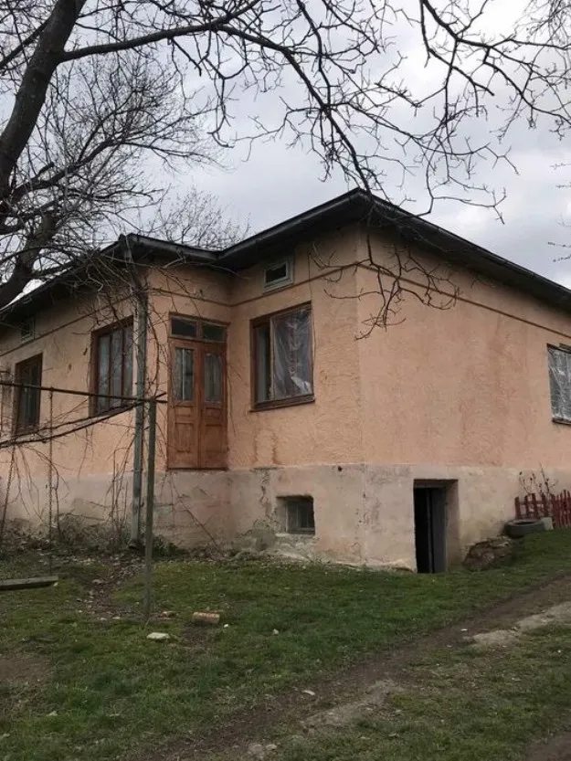 House for sale. 4 rooms, 93 m². Dolyna. 