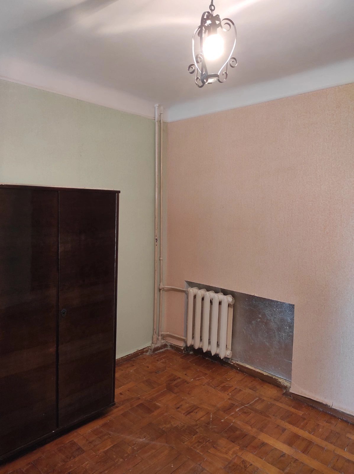 Apartments for sale. 2 rooms, 46 m², 7th floor/9 floors. 140, Heroyiv Stalinhradu, Kharkiv. 