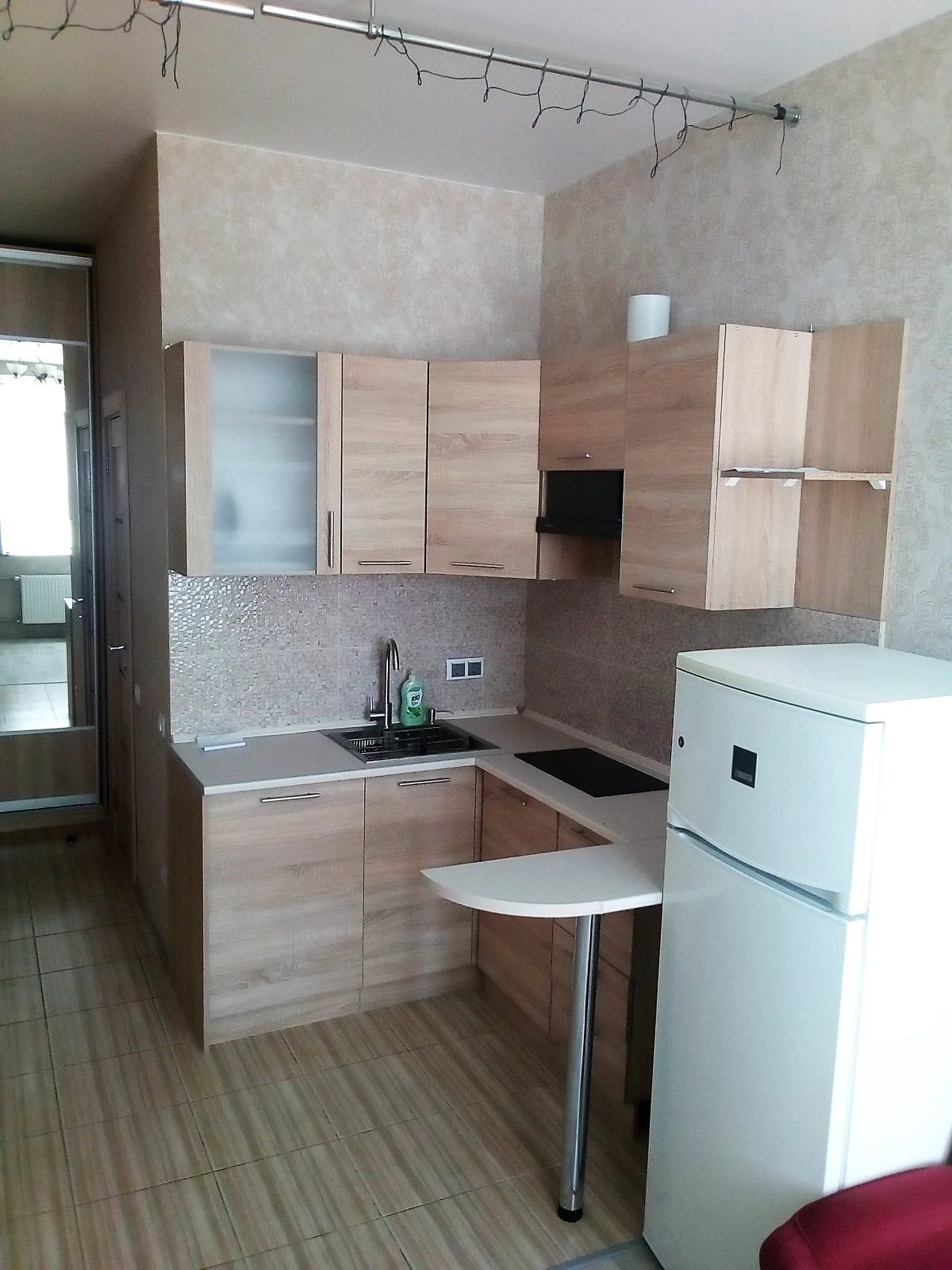 Apartments for sale. 1 room, 20 m², 2nd floor/4 floors. 8, Tsentralnaya, Odesa. 