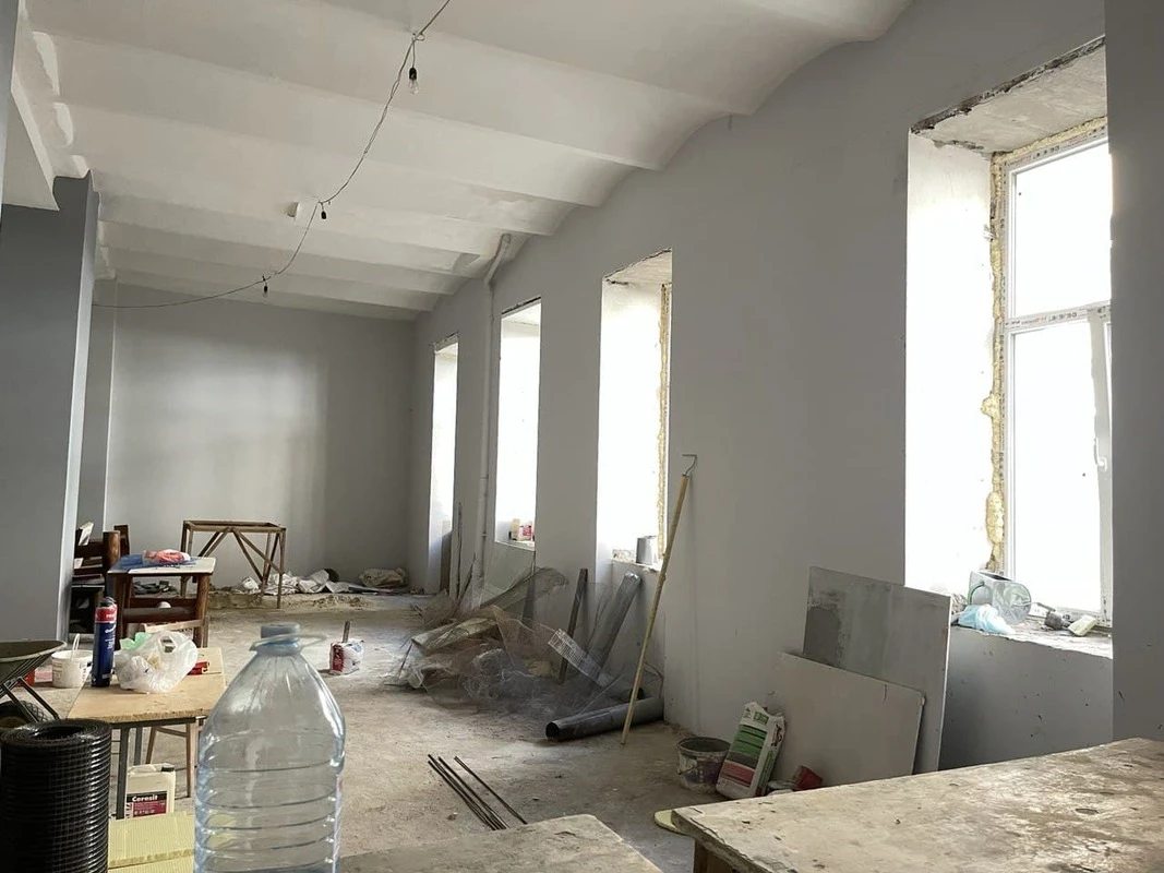 Продам нерухомість під комерцію 170 m², 1 пов./3 поверхи. Успенская ул., Одеса. 