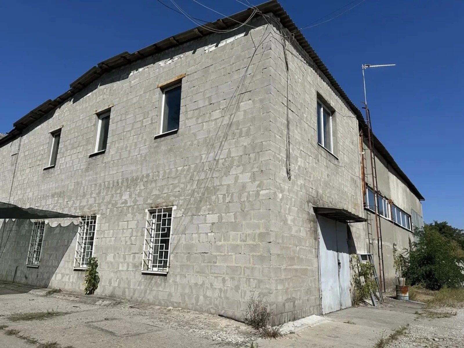 Property for sale for production purposes. 350 m². Kommunarovskaya ul., Dnipro. 