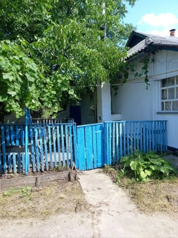 House for sale. 3 rooms, 75 m², 1 floor. Dybyntsi. 