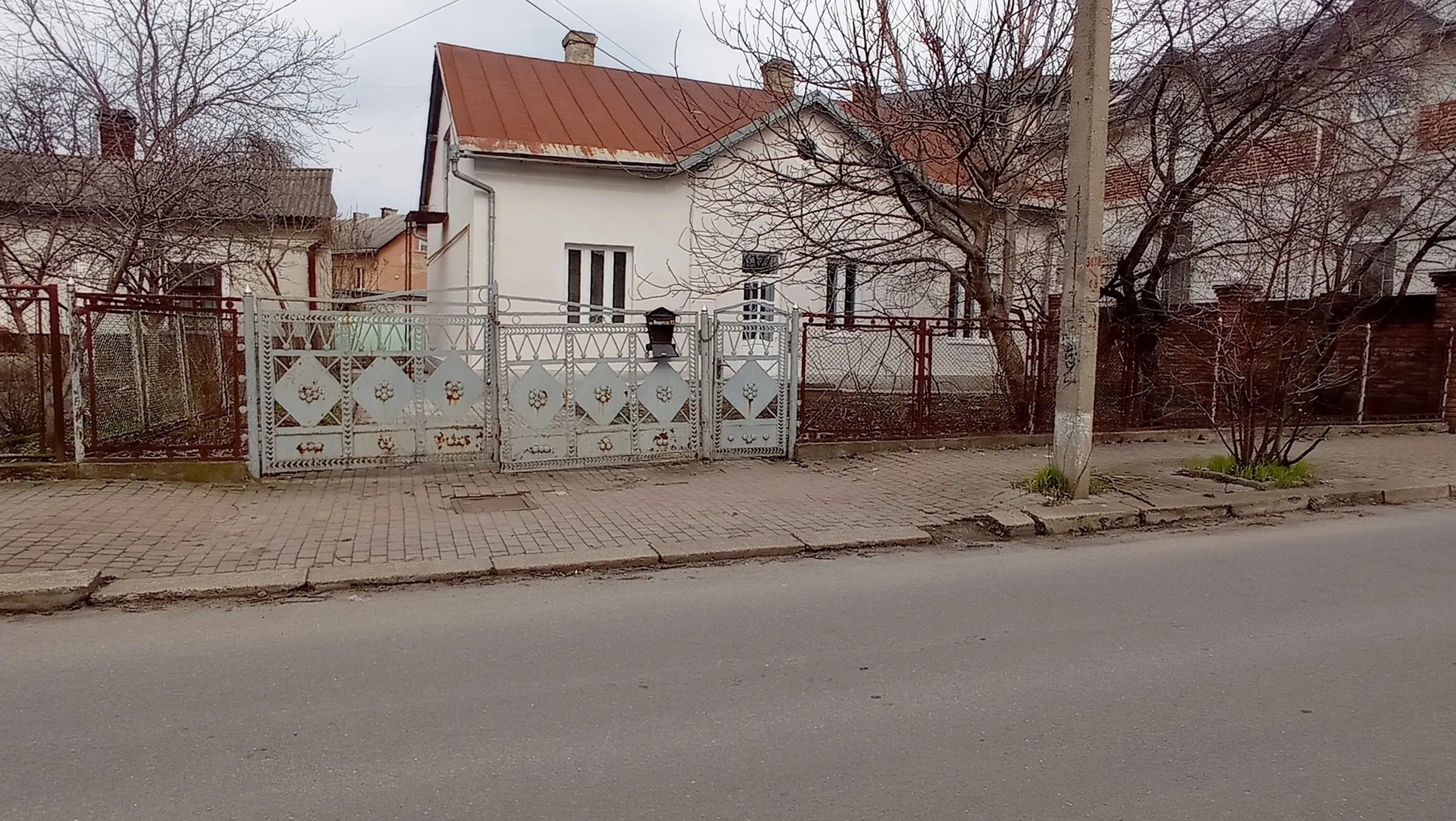 House for sale. 8, Mendeleyeva, Ivano-Frankivsk. 