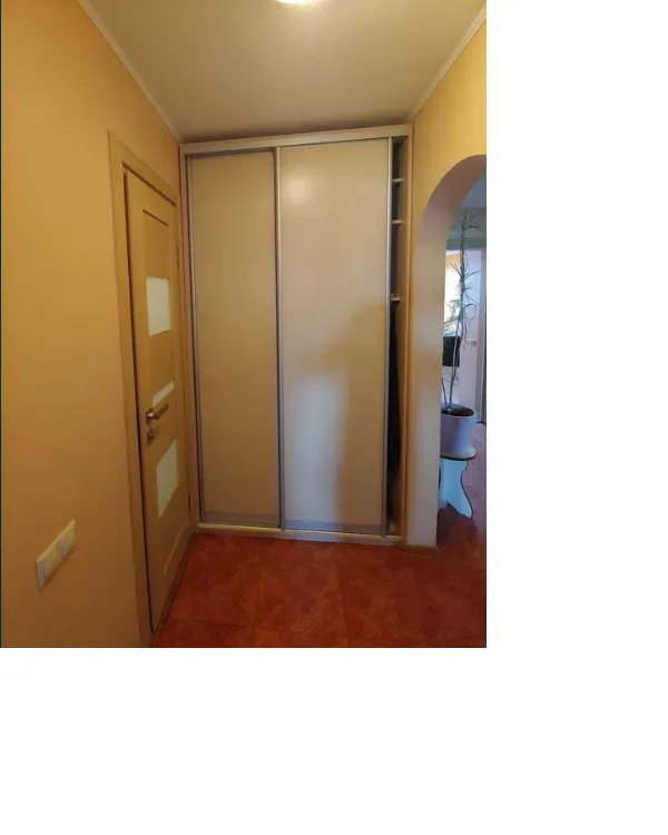 Apartment for rent. 2 rooms, 67 m², 10th floor/16 floors. 9, Bratyslavska 9, Kyiv. 