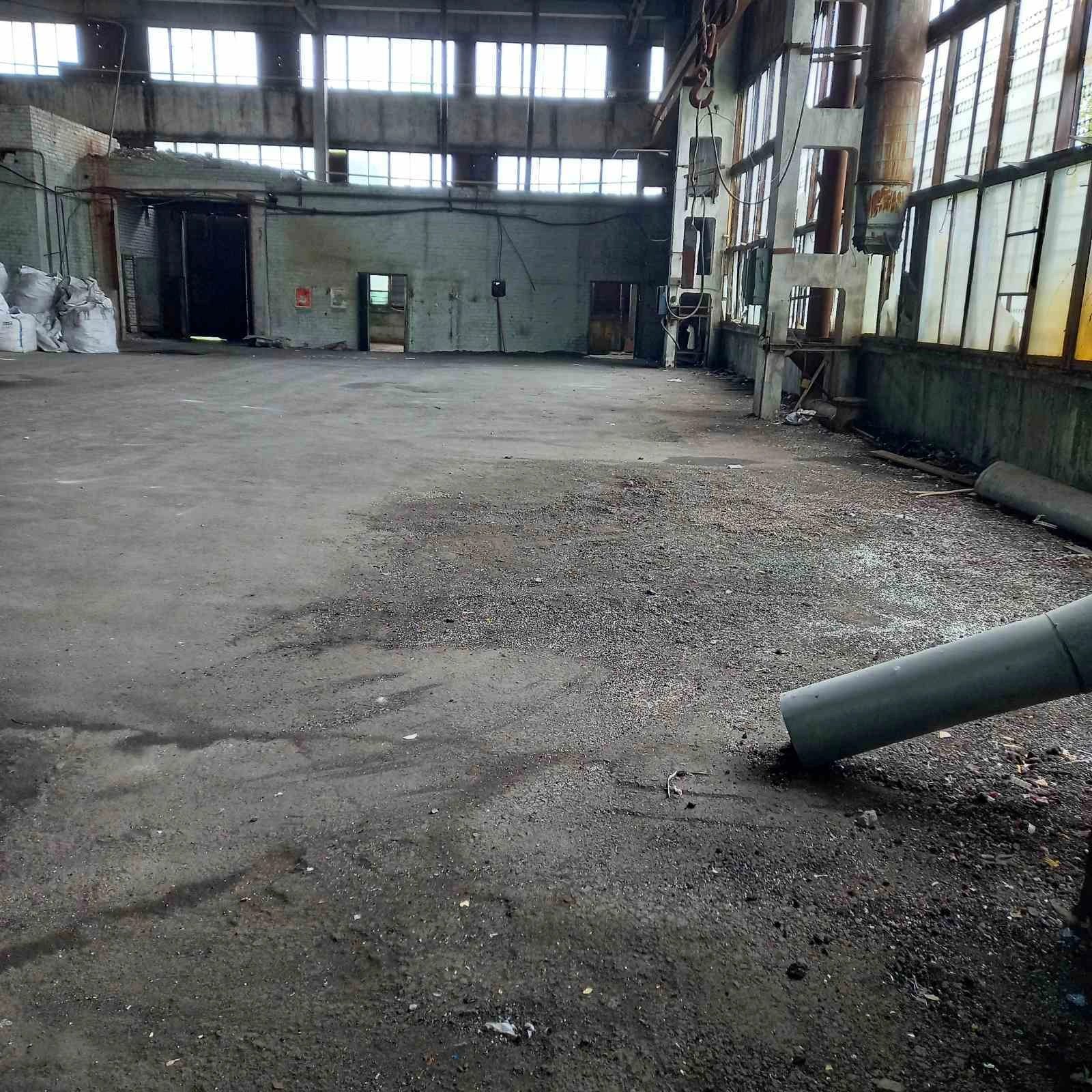 Property for sale for production purposes. 1200 m². Heroev Stalynhrada , Dnipro. 