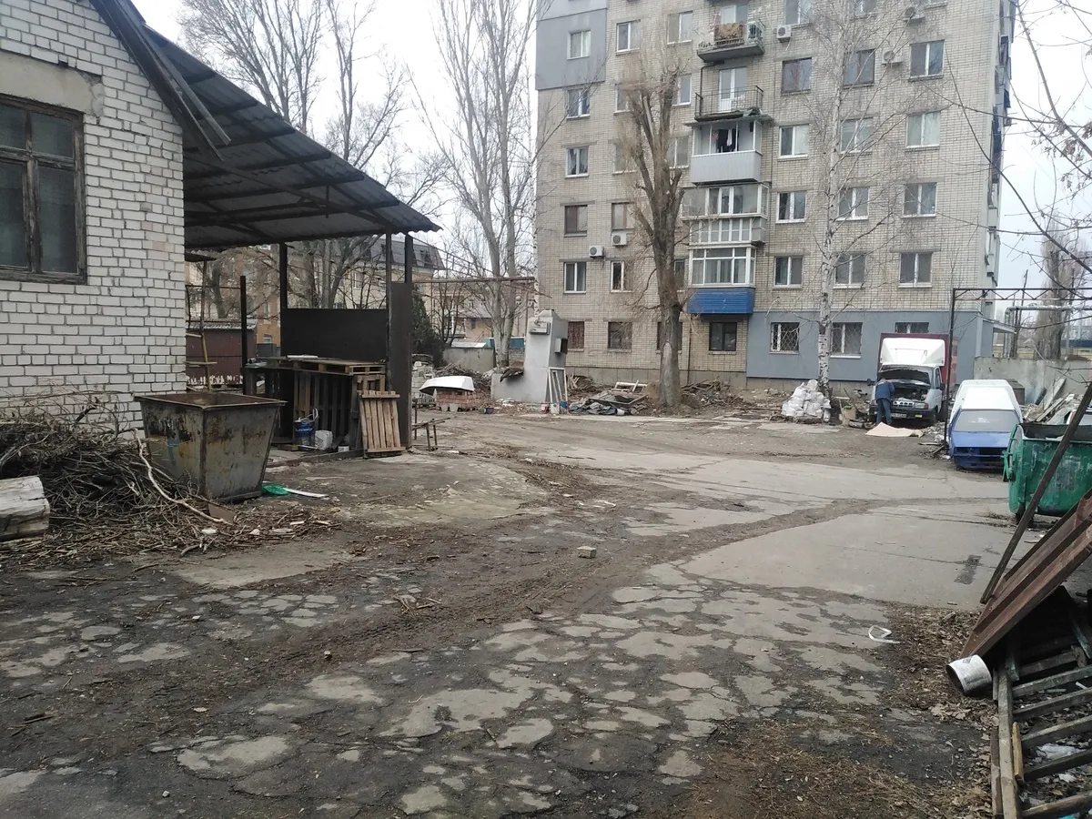 Property for sale for production purposes. 550 m². Unyversalnyy per., Dnipro. 