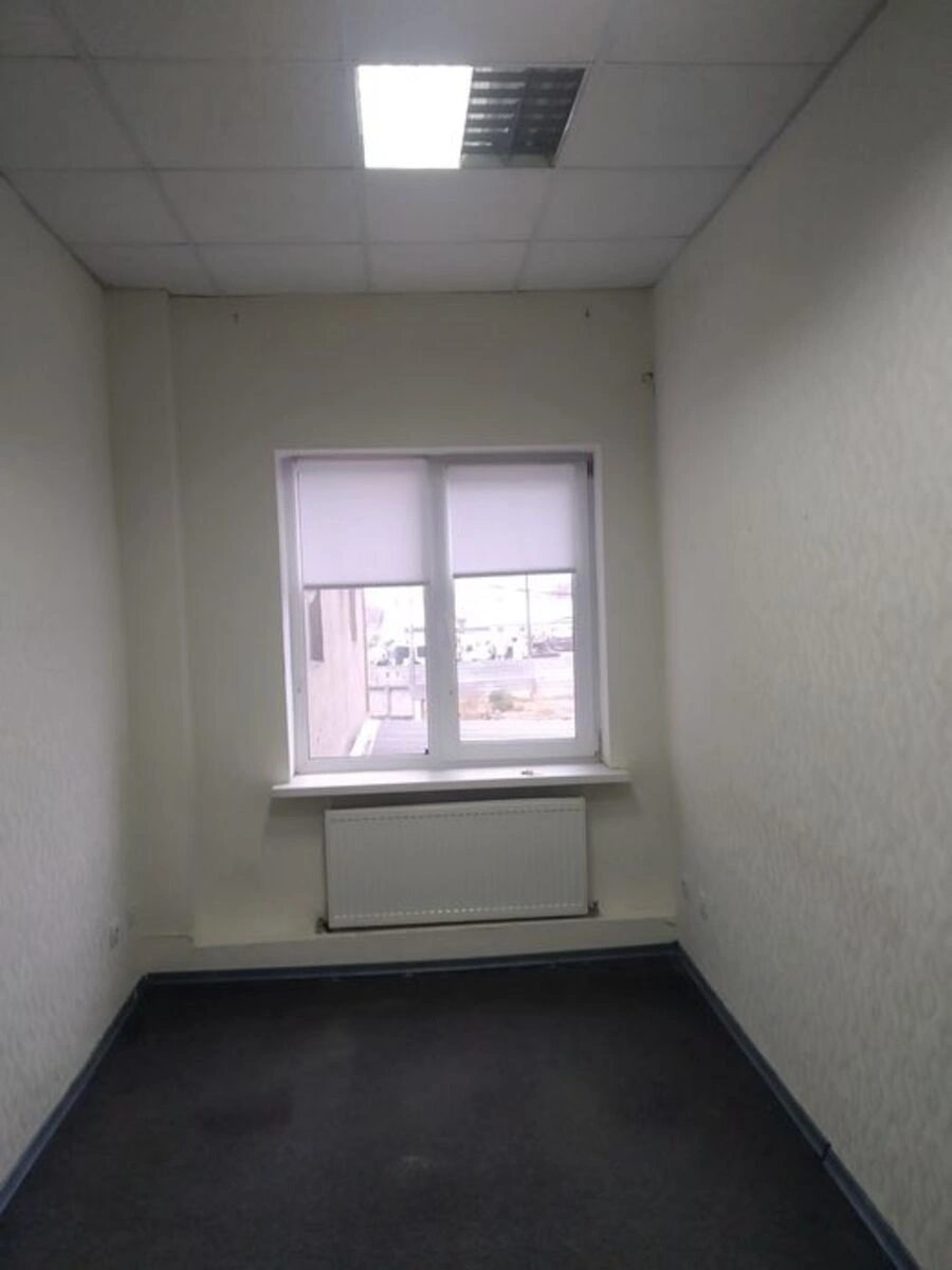 Сдам офис 58 метров на Запорожском шоссе .