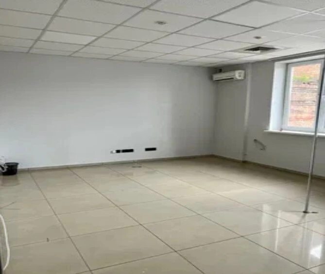 Продам офіс. 500 m², 2nd floor/4 floors. Баррикадная ул., Дніпро. 