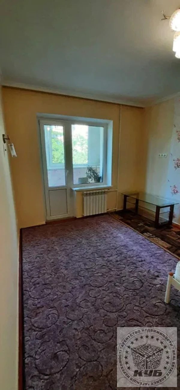 Apartment for rent. 1 room, 30 m², 4th floor/9 floors. 26, Symyrenka 26, Kyiv. 