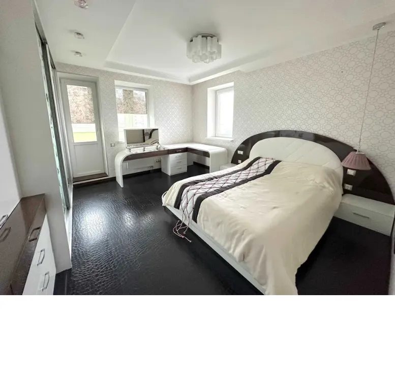 Apartment for rent. 2 rooms, 86 m², 18 floor/20 floors. 13, Golosiyivska 13, Kyiv. 