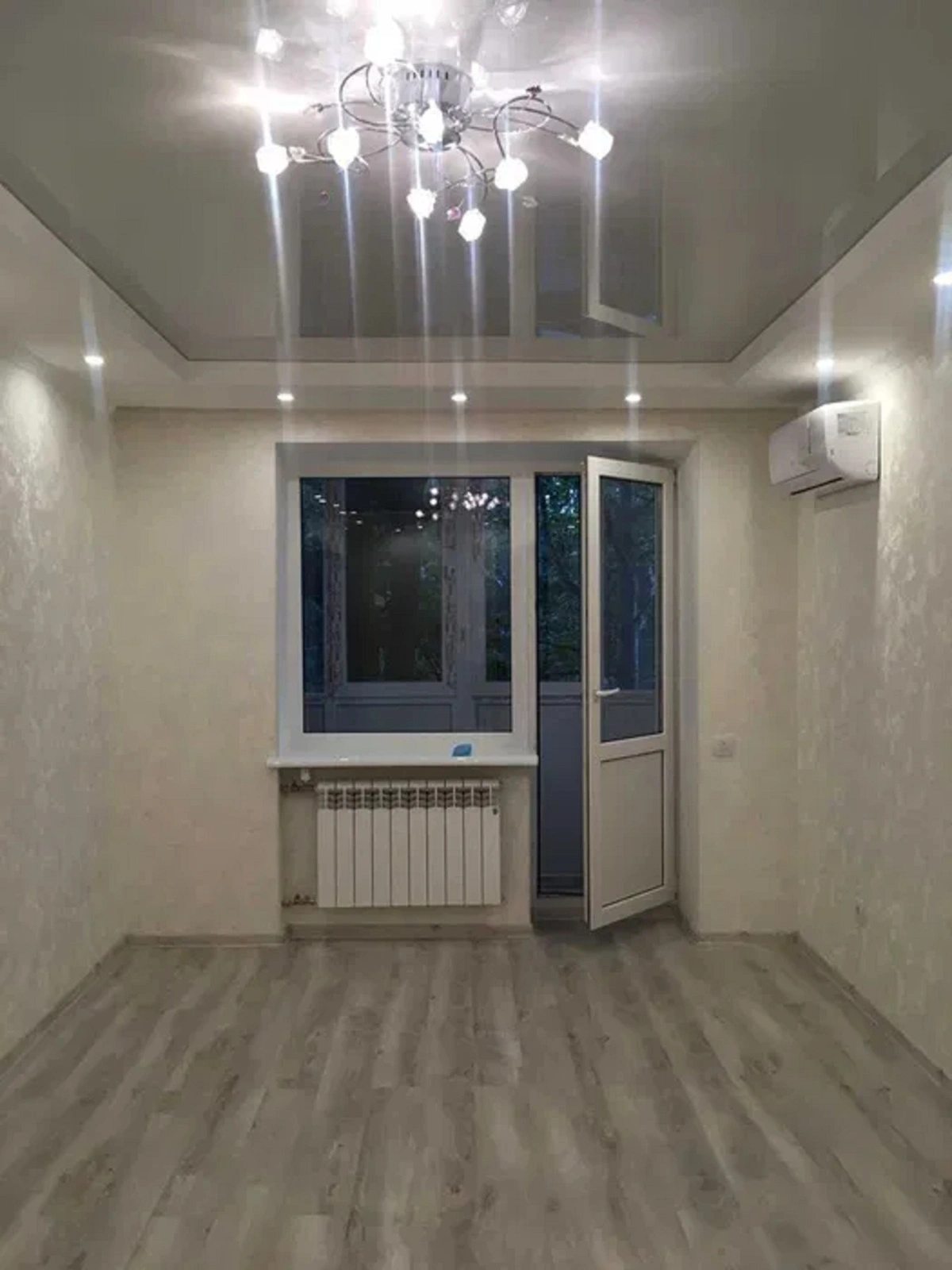 Продаж квартири 1 кімната, 32 m², 3 пов./5 поверхів. 16, Героев Крут ул. (Терешковой), Одеса. 