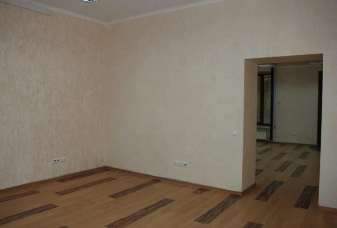 Продаж комерційного приміщення 102 m², 1 пов./2 поверхи. Преображенская ул., Одеса. 