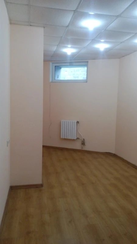 Продам офіс. 40 m², 1st floor/3 floors. Половицкого , Дніпро. 