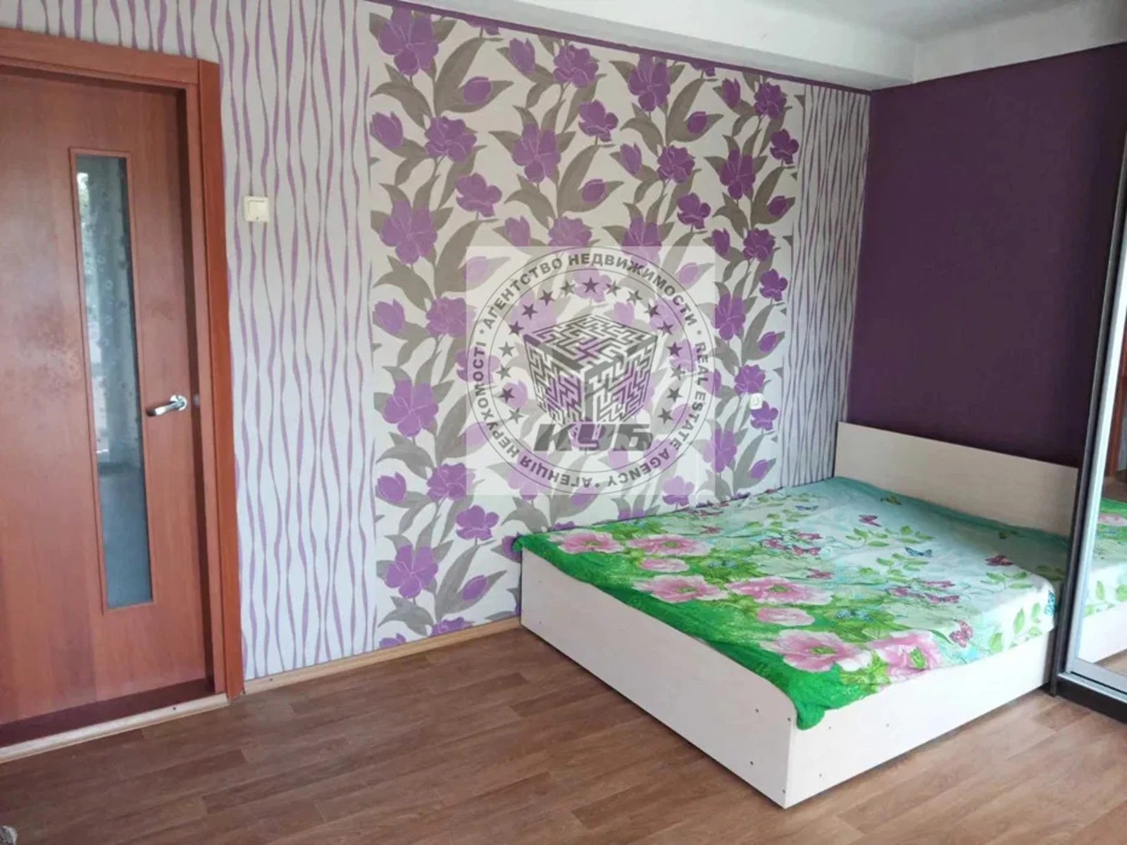 Apartments for sale. 1 room, 32 m², 4th floor/5 floors. 9, Kurynnoho Petra ul. Rykova Komyssara, Kyiv. 